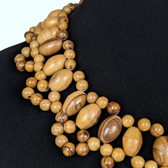 V. Wood Beaded Collar Necklace - Picture 3 of 6